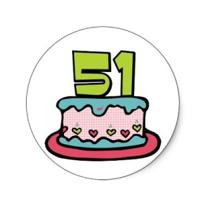 torta_de_cumpleanos_de_51_anos_pegatina-p217660071046387662envb3_400