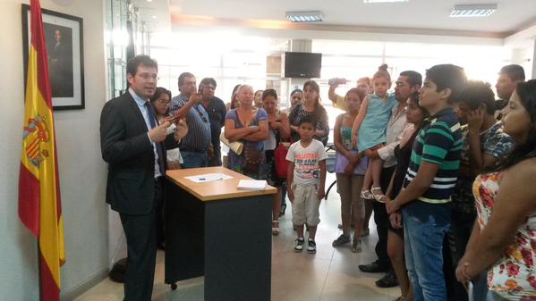 Adiós, Palmasola: el cónsul Borrell ayudó a 40 españoles a salir del peor penal de&nbsp;Bolivia.