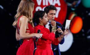 ¿Rapera cubana contra un derecho de la mujer chilena y con el aplauso de&nbsp;Granma?