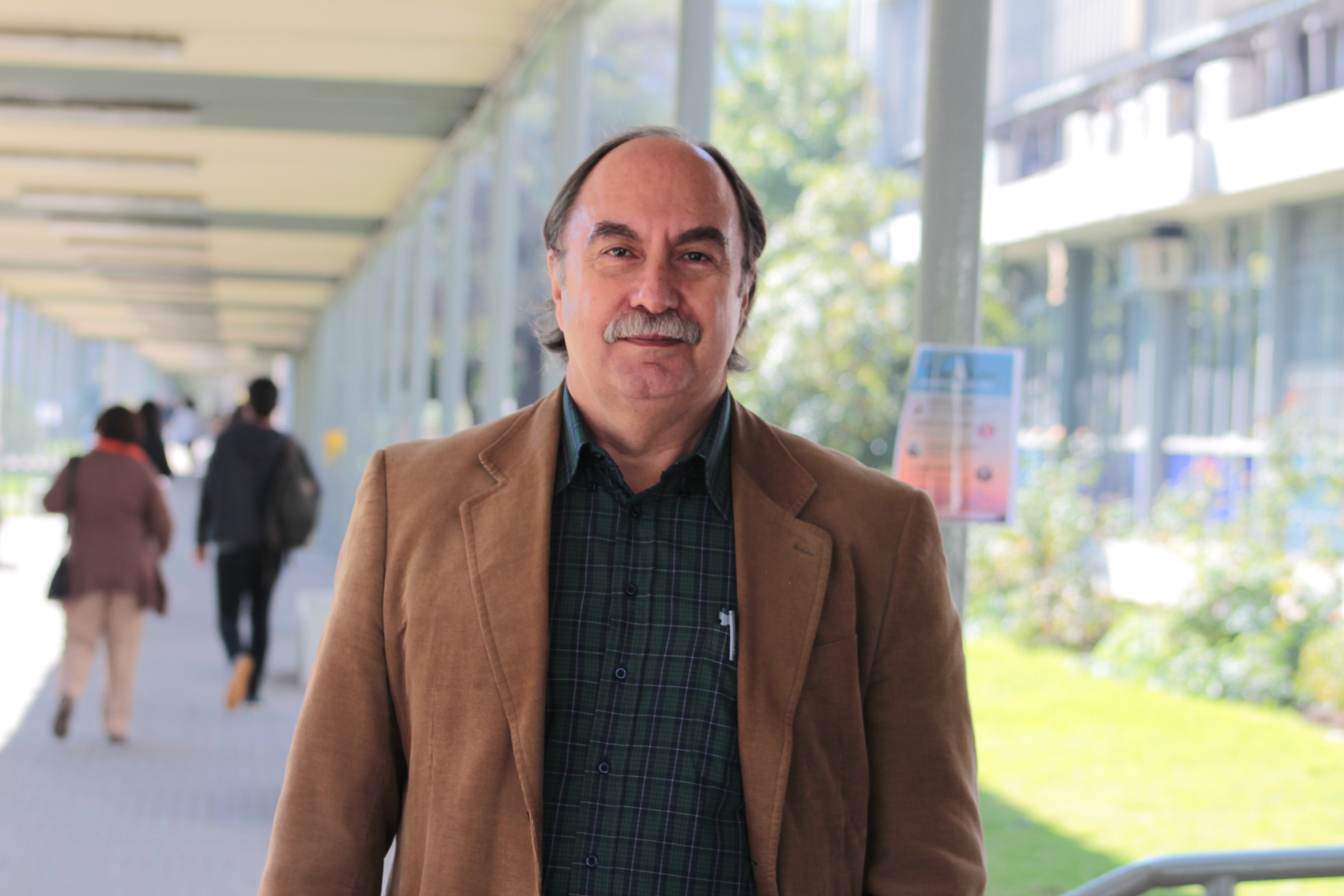 julio pinto vallejos