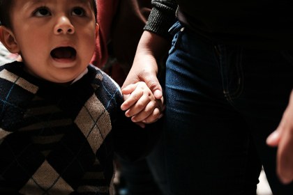 Niños desde 3 años de edad tendrán que comparecer solos ante un juez de migración. ¡Que miserable eres&nbsp;Trump!